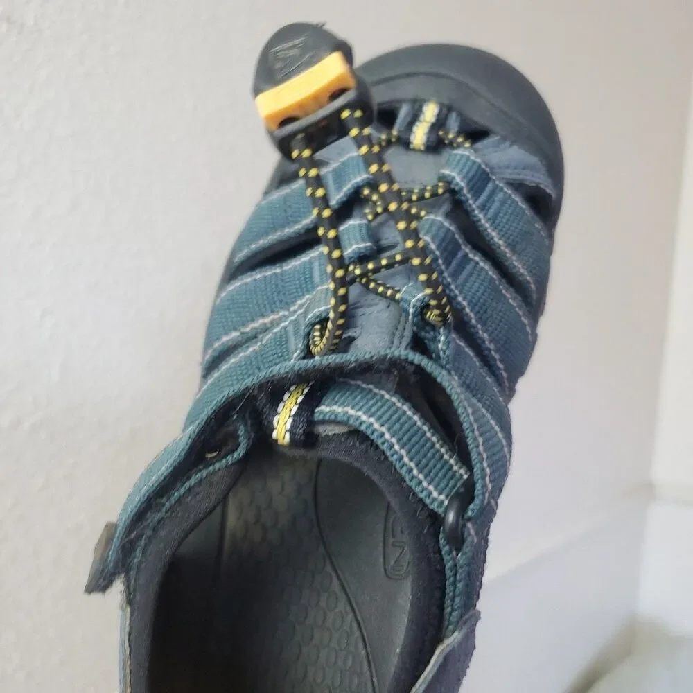 Keen Newport H2 Kids Blue Black Waterproof Hiking Water Sandals Size 3 1006557